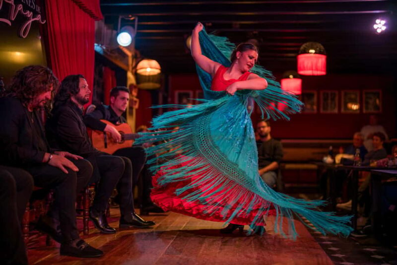 Granada: Flamenco Show in Albayzín - Jardines de Zoraya - What’s Included in the Flamenco Experience