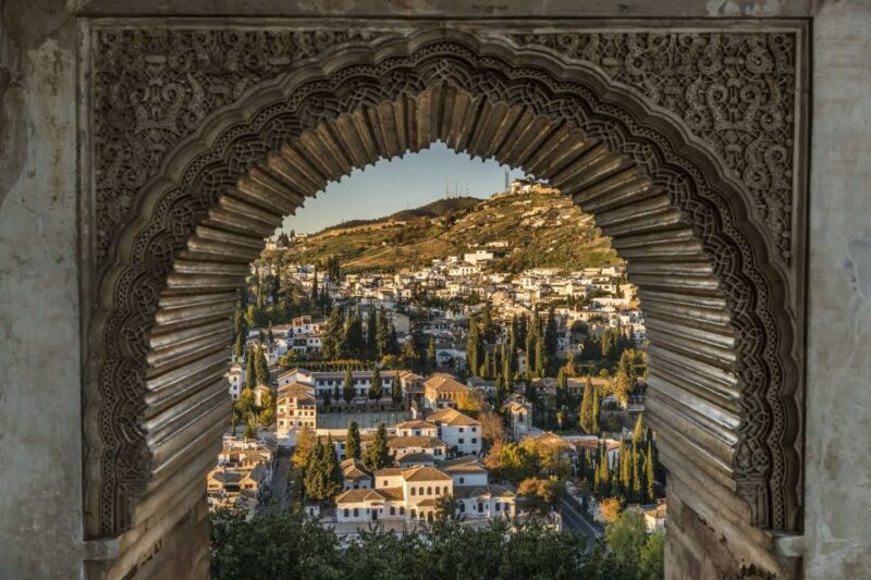 Granada Full Day: Alhambra General, Albayzin and Sacromonte - Key Points
