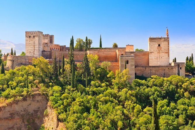 Granada Full Day Tour From Costa del Sol - Visiting the UNESCO-Listed Alhambra and Alcazaba