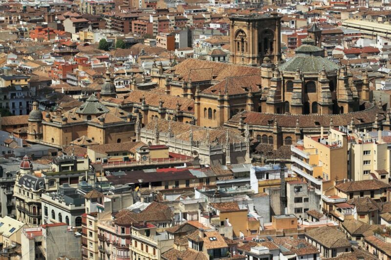 Granada: Half-Day Private Walking Tour with Local Guide - Exploring Granada’s Old Town Streets