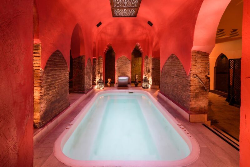 Granada: Hammam Experience with Massage at Baños de Elvira - Key Points