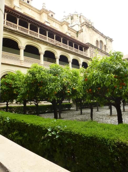 Granada: Monastery of San Jerónimo Entry Ticket - The Gothic Processional Cloister as the Heart of Monastic Life