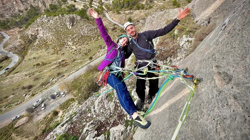 Granada: Multi-Pitch Sport Rock Climbing Outdoor Course - Key Points