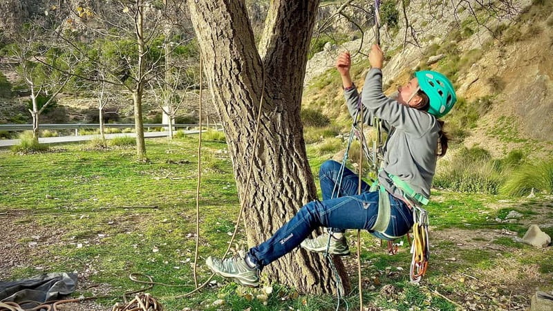 Granada: Multi-Pitch Sport Rock Climbing Outdoor Course - Who Will Appreciate This Course Most?