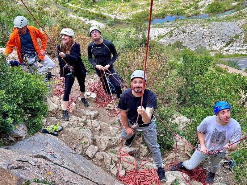 Granada: Rock climbing top-rope Placas Negras - What Climbers Can Expect During the 4-Hour Session