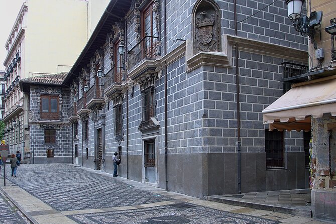 Granada: Royal Chapel guided walking tour - Value and Overall Experience