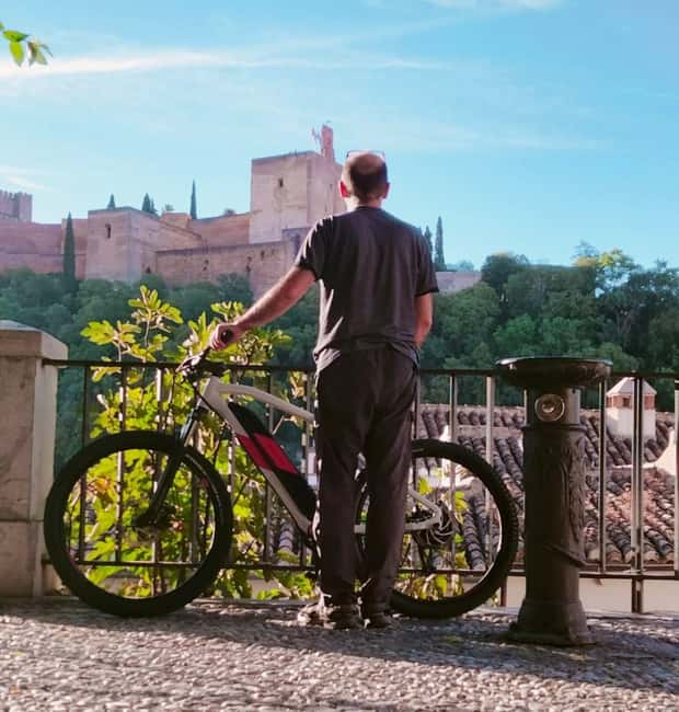 Granada: Slow E-bike Tour, explore the city on wheels with your senses - Explore Granada on a Relaxed 2.5-Hour E-bike Tour