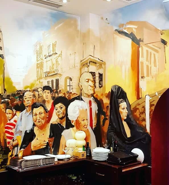 Granada: "Street Art & The Caves" Unique Guided Walking Tour - Key Points