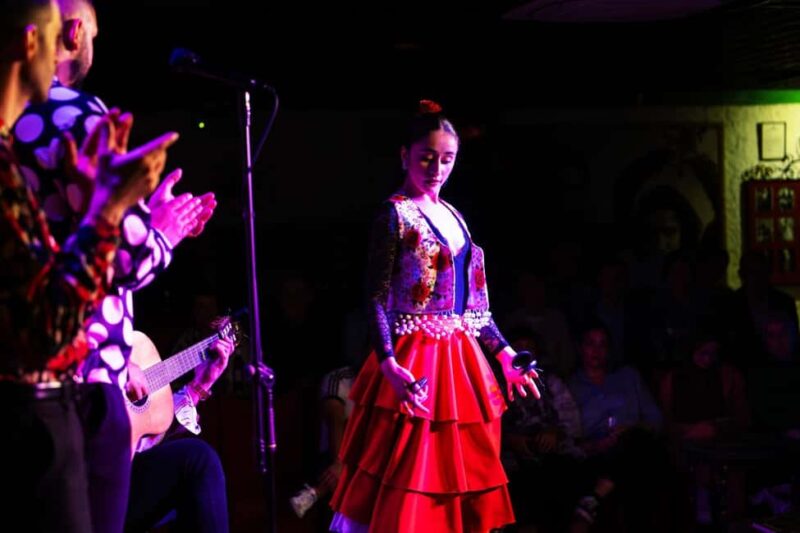 Granada: Traditional Flamenco show at Tablao Albayzín - The Unique Charm of the Mudéjar-Style Amphitheater