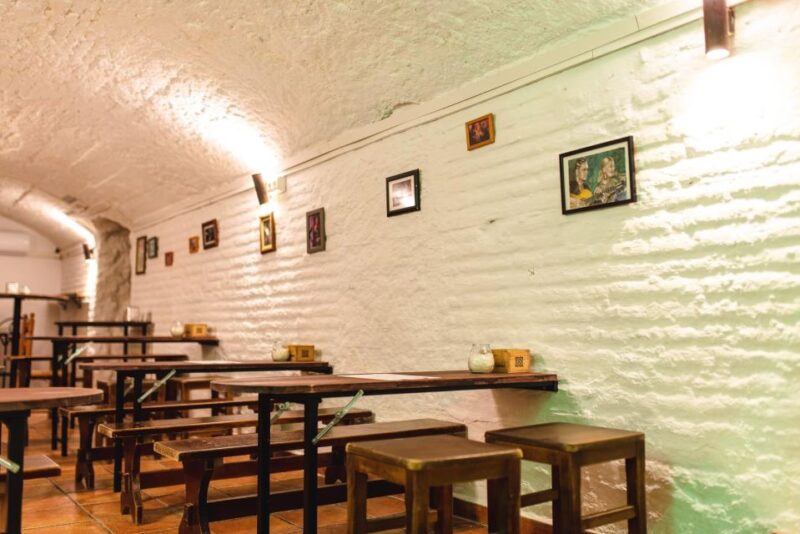 Granada: Traditional Flamenco Show in a Cave Entry Ticket - Accessibility and Practicalities