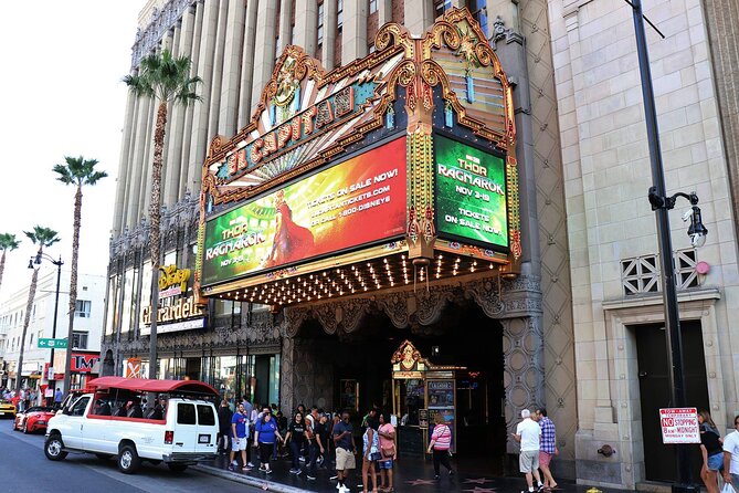 Grand Beach Tour: LA, Hollywood, Beverly Hills and Santa Monica - The Guide and Tour Experience