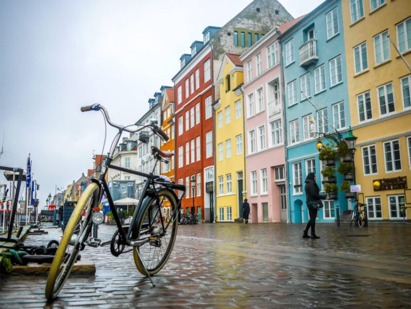 Grand Bike Tour of Copenhagen Old Town, Attractions, Nature - The Tour’s Highlights: Iconic Landmarks and Hidden Corners