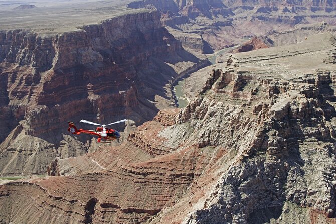 Grand Canyon Helicopter 45-Minute Flight with Optional Hummer Tour - Practical Details: Meeting Point and Group Size