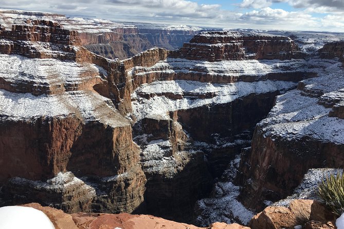 Grand Canyon Helicopter Tour with Optional Skywalk Express Ticket - What Sets This Tour Apart: Highlights and Considerations