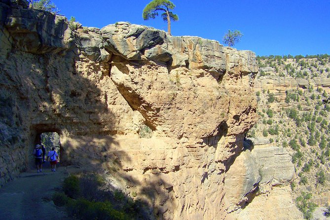 Grand Canyon Hike from Sedona or Flagstaff with 7 Guest Limit - Why This Tour Stands Out