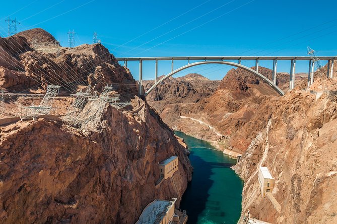 Grand Canyon National Park South Rim Bus Tour from Las Vegas - Returning to Las Vegas with a Glittering View