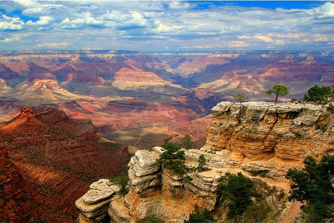 Grand Canyon Private 4-Hour Helicopter Adventure from Phoenix - The Luxurious Experience of a Private Helicopter