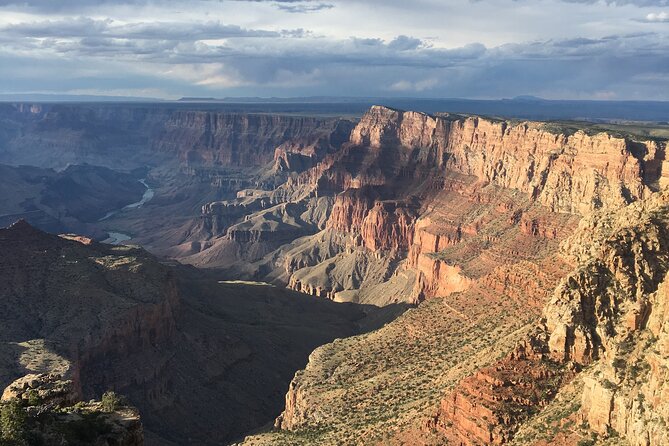 Grand Canyon Walking Tour - First Grand Canyon Views at Desert View Watchtower