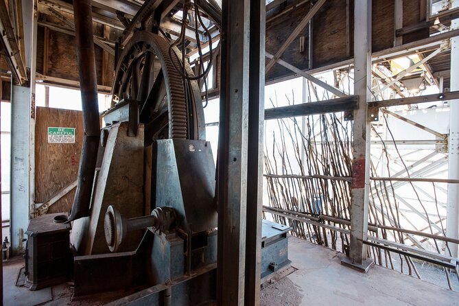 Grand Canyon West Bus Tour with Hoover Dam, Meals and Upgrades - Key Points