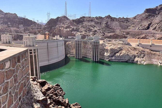 Grand Canyon West, Hoover Dam, 7 Magic Mountains Small Group Tour - The Value of a Small-Group Experience