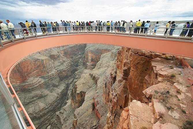 Grand Canyon West & Hoover Dam Tour with Complimentary Breakfast - Discover the Grand Canyon West & Hoover Dam Tour with Free Breakfast