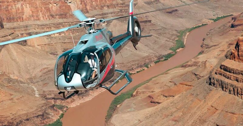 Grand Canyon West: West Rim Helicopter Tour with Landing - The Role of the Pilot and Live Narration