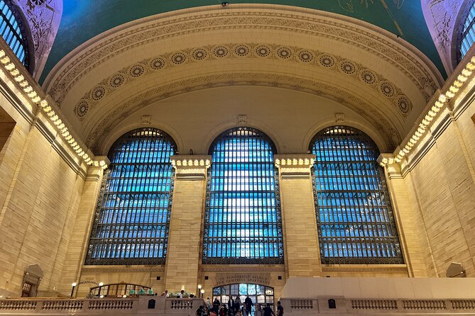 Grand Central Terminal History and Mysteries - Practical Details: Meeting Point, Group Size, and Accessibility