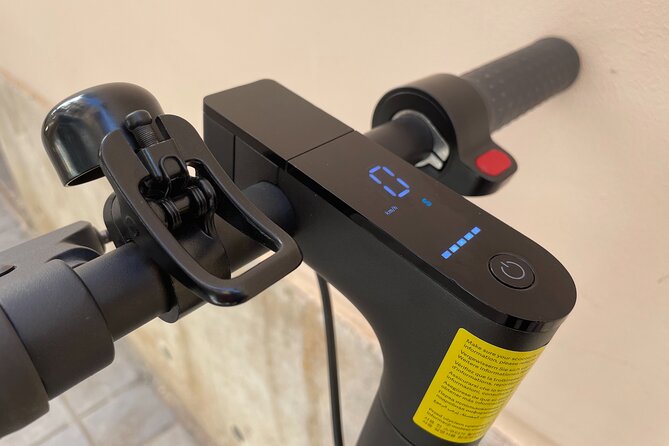 Grand City | Small Group Bike Tour through Top Highlights - Admiring the Palacio del Marques de Dos Aguas