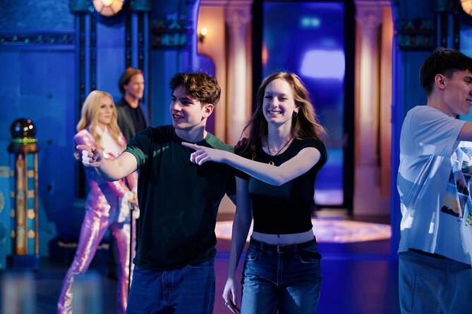 Grand City Tour and Madame Tussauds - Visiting the Magnificent St. Stephen’s Basilica