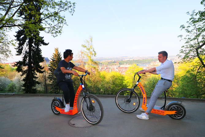 Grand City Tour of Prague on Cruiser e-Bikes or e-Scooters - Logistics, Physical Requirements, and Accessibility