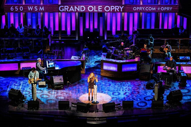 Grand Ole Opry Admission with Post-Show Backstage Tour - The Unique Charm of the Grand Ole Opry Experience