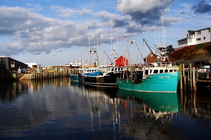 Grand Pre/Bay of Fundy / Hall's Harbour - What Sets This Tour Apart