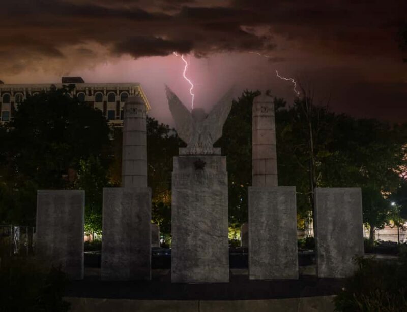 Grand Rapids Wraiths and Witches Ghost Tours - The Guide and Tour Atmosphere