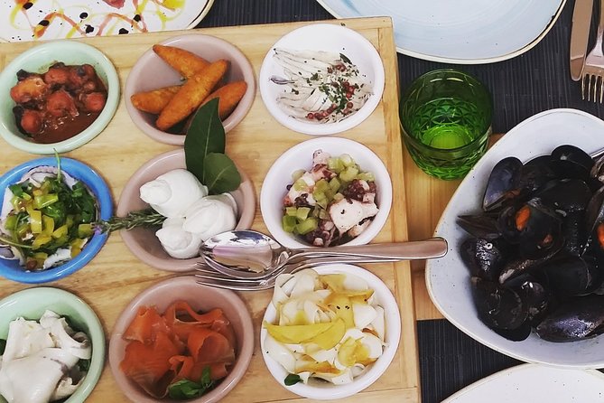 GRAND TASTE PALERMO - Artisan Food & History Walking Tour - Exploring the Bustling Capo Street Market