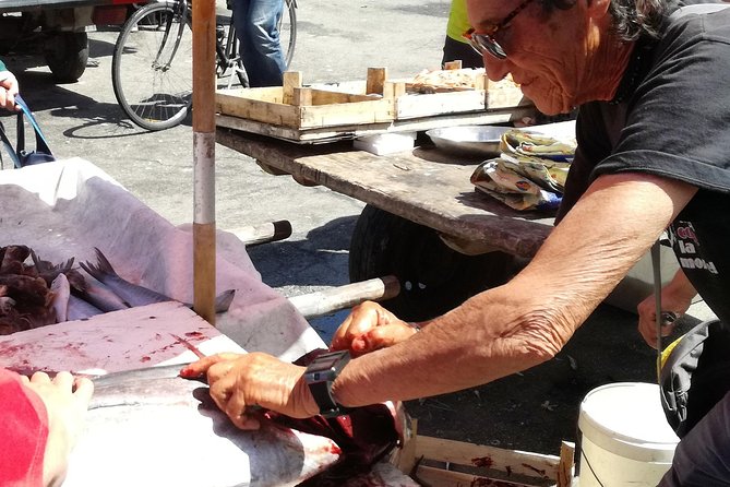 GRAND TASTE PALERMO - Artisan Food & History Walking Tour - Admiring Quattro Canti’s Artistic Facades