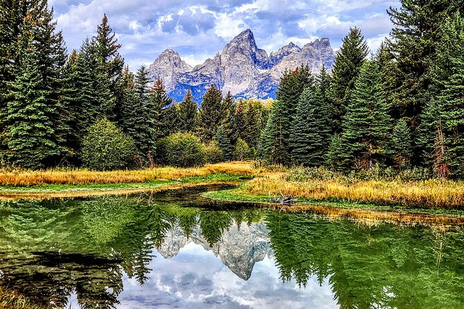Grand Teton Sunset Tour with Wildlife Viewing and Snacks - Signal Mountain Summit Road: Overlooking Jackson Lake and Teton Valley