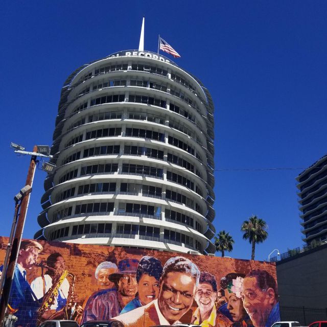 Grand Tour of Los Angeles - Santa Monica Pier: Fun and Entertainment by the Beach
