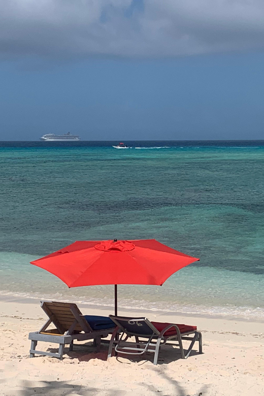 Grand Turk: Horseback riding Experience/Cockburn Town - Key Points