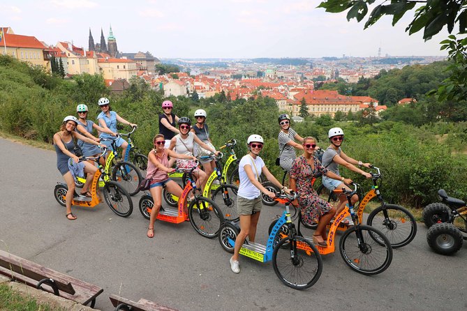 Grandiose half-day guided tour of Prague on Segway and eScooter - Key Points