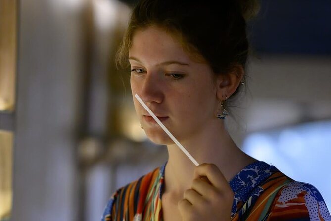 Grasse: 100% natural perfume creation workshop - Unique Opportunity to Make Your Own Natural Perfume in Grasse