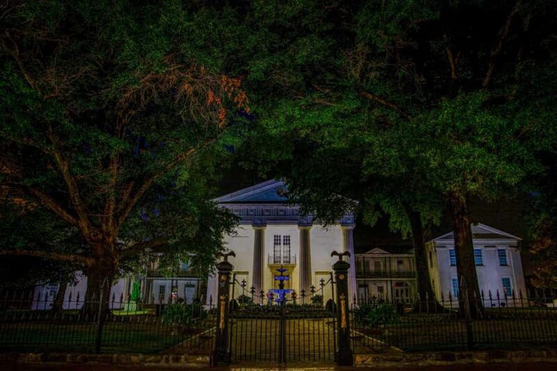 Graveyard Ghosts & Ghouls of Little Rock Ghost Tour - Key Points