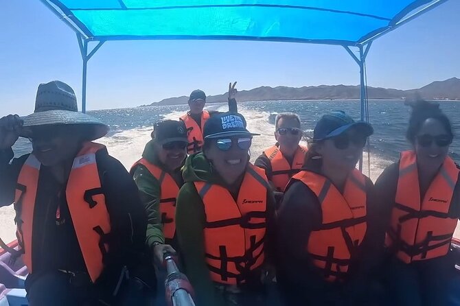 Gray Whale Tour Private Group from La Paz Limited to 8 - Meals Included: Breakfast and Lunch