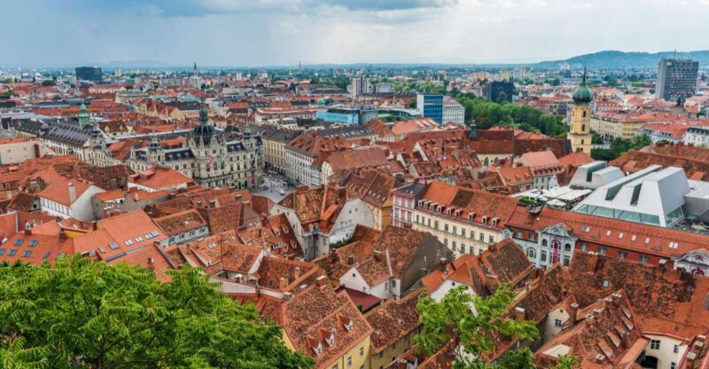 Graz: Express Walk with a Local in 60 minutes - Discover Graz Quickly and Authentically in 60 Minutes