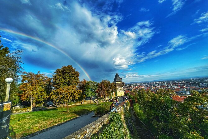 Graz Funicular Ride and Schlossberg Picnic Experience - The Hackher-Lowe Statue and Its Commemorative Significance