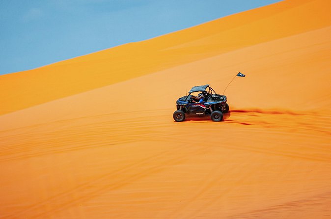 Greater Zion: UTV Surf and Dune Ride at Sand Hollow Dunes - Physical Requirements and Suitability