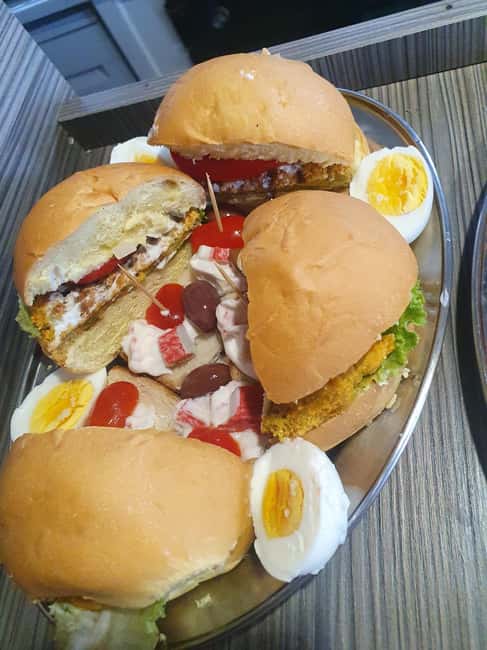 Greece: Private Gulet Cruise with Lunch and Drinks - Savor Traditional Greek Cuisine on Board