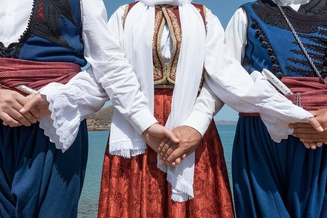 Greek Dancing in Plaka with 3-Course Meal - Greek Folk Dance Performances in a Traditional Venue