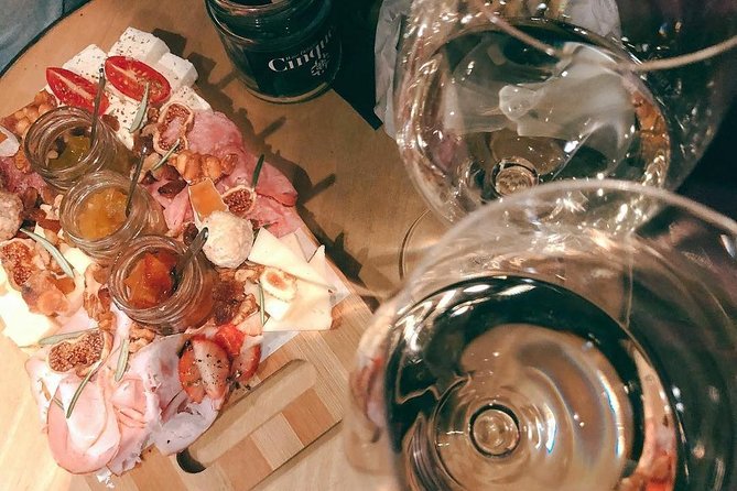 Greek food and wine tasting - Discovering Greece’s Signature Wines