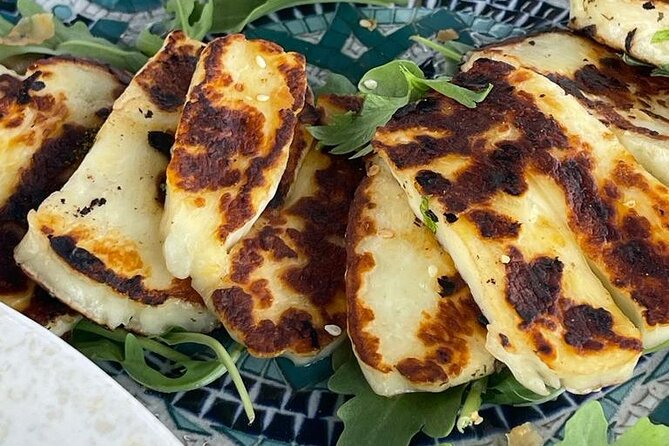 Greek Gastronomy & Wine Pairing Cruise with a Sommelier in Athens - The Atmosphere and Group Size