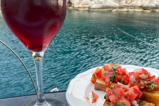 Greek Gastronomy & Wine Pairing Cruise with a Sommelier in Athens - Practical Details and Booking Tips